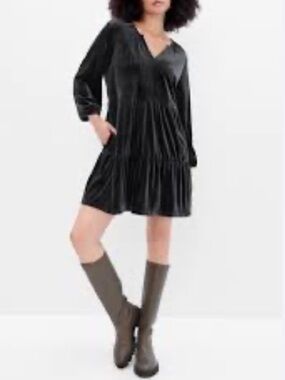 Gap Velvet Tiered mini babydoll dress size XXL V-neck
